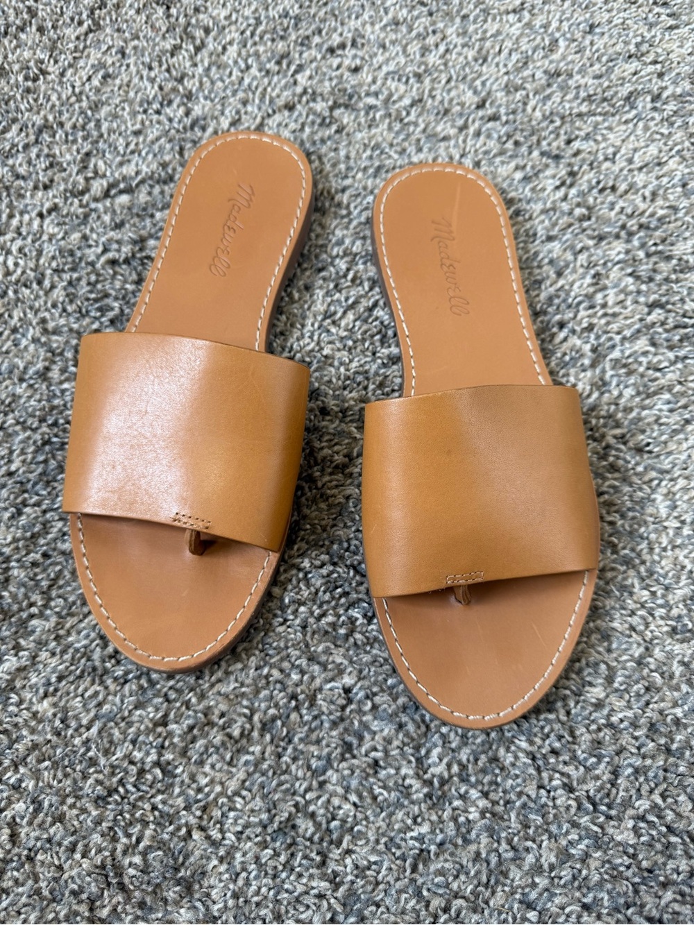 Madewell size 7 1/2Tan Leather Toe-Post Slide Sandals